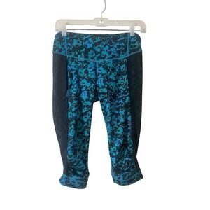 Lululemon Blue Fleur Stop At Nothing Crop Athletic Capri Leggings Women's Size 6